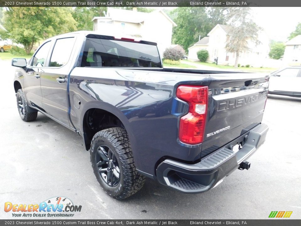 2023 Chevrolet Silverado 1500 Custom Trail Boss Crew Cab 4x4 Dark Ash Metallic / Jet Black Photo #11