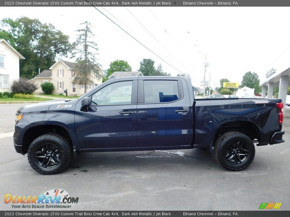 Dark Ash Metallic 2023 Chevrolet Silverado 1500 Custom Trail Boss Crew Cab 4x4 Photo #12