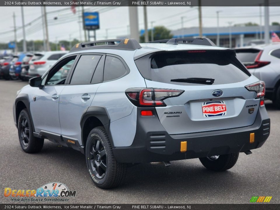 2024 Subaru Outback Wilderness Ice Silver Metallic / Titanium Gray Photo #4