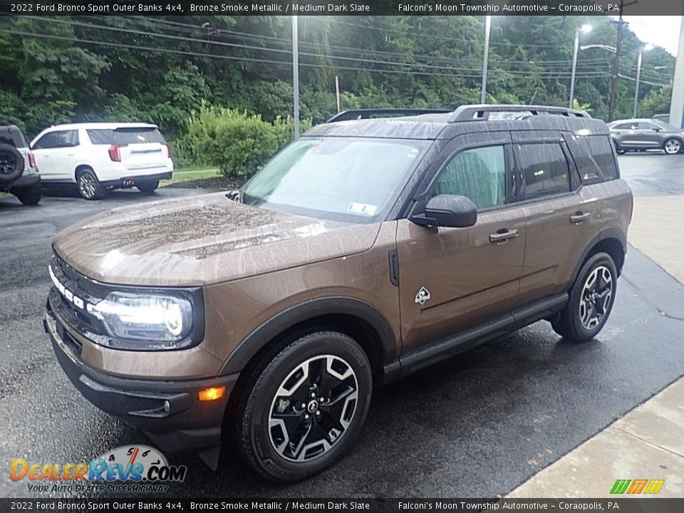 Front 3/4 View of 2022 Ford Bronco Sport Outer Banks 4x4 Photo #7