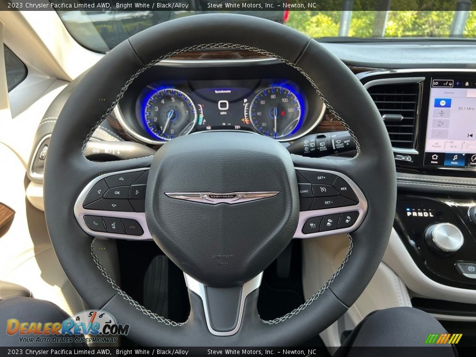 2023 Chrysler Pacifica Limited AWD Bright White / Black/Alloy Photo #21