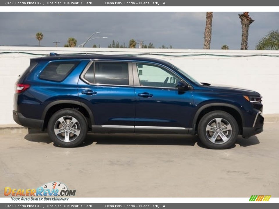 2023 Honda Pilot EX-L Obsidian Blue Pearl / Black Photo #8