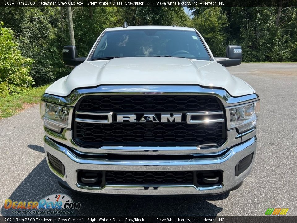 2024 Ram 2500 Tradesman Crew Cab 4x4 Bright White / Diesel Gray/Black Photo #3