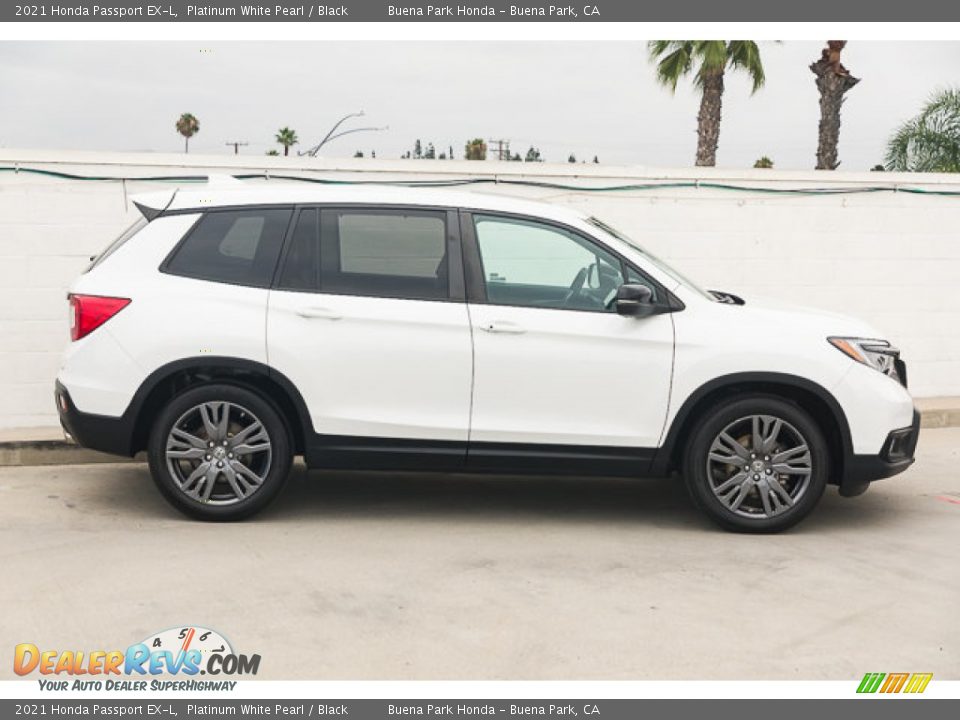 2021 Honda Passport EX-L Platinum White Pearl / Black Photo #12