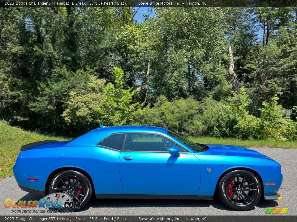 B5 Blue Pearl 2023 Dodge Challenger SRT Hellcat JailBreak Photo #5