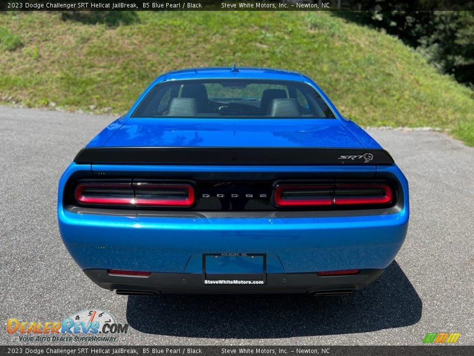 2023 Dodge Challenger SRT Hellcat JailBreak B5 Blue Pearl / Black Photo #7