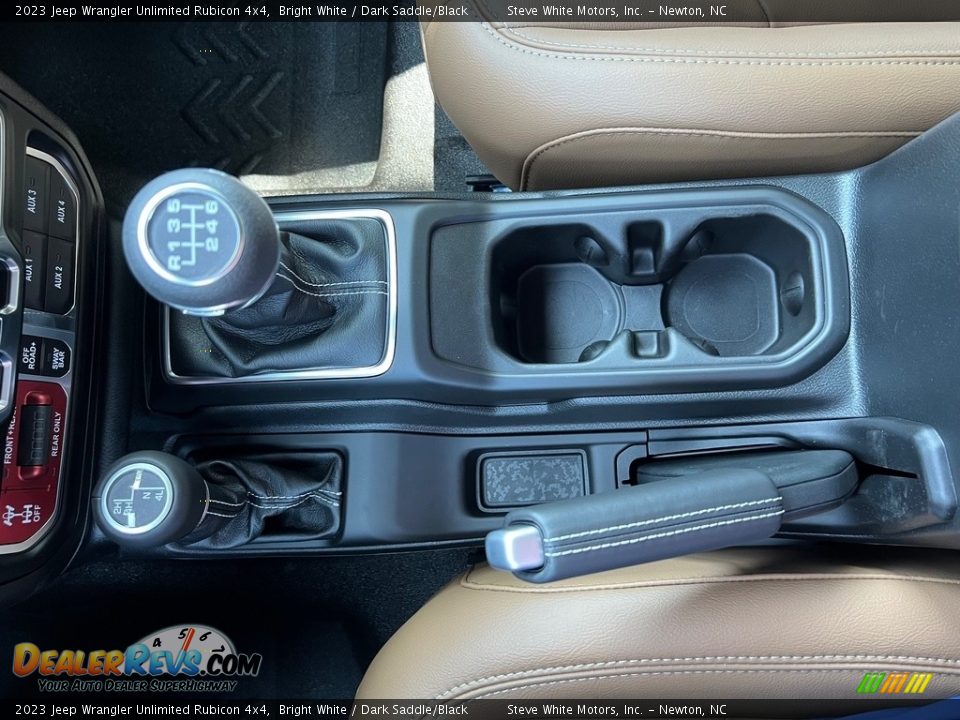 2023 Jeep Wrangler Unlimited Rubicon 4x4 Shifter Photo #29