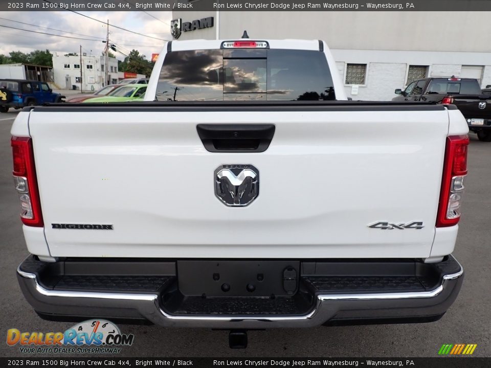 2023 Ram 1500 Big Horn Crew Cab 4x4 Bright White / Black Photo #4