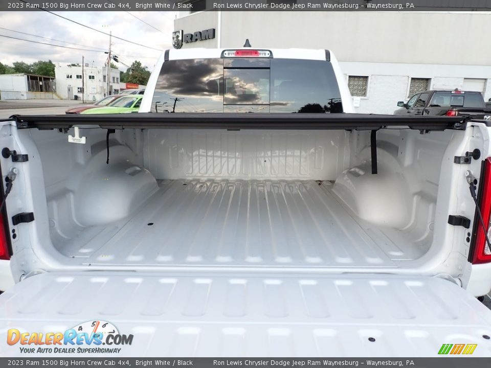 2023 Ram 1500 Big Horn Crew Cab 4x4 Bright White / Black Photo #5