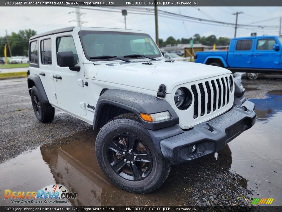 2020 Jeep Wrangler Unlimited Altitude 4x4 Bright White / Black Photo #2