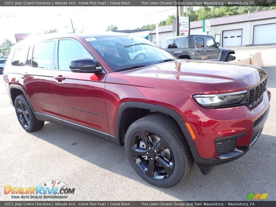 2023 Jeep Grand Cherokee L Altitude 4x4 Velvet Red Pearl / Global Black Photo #8