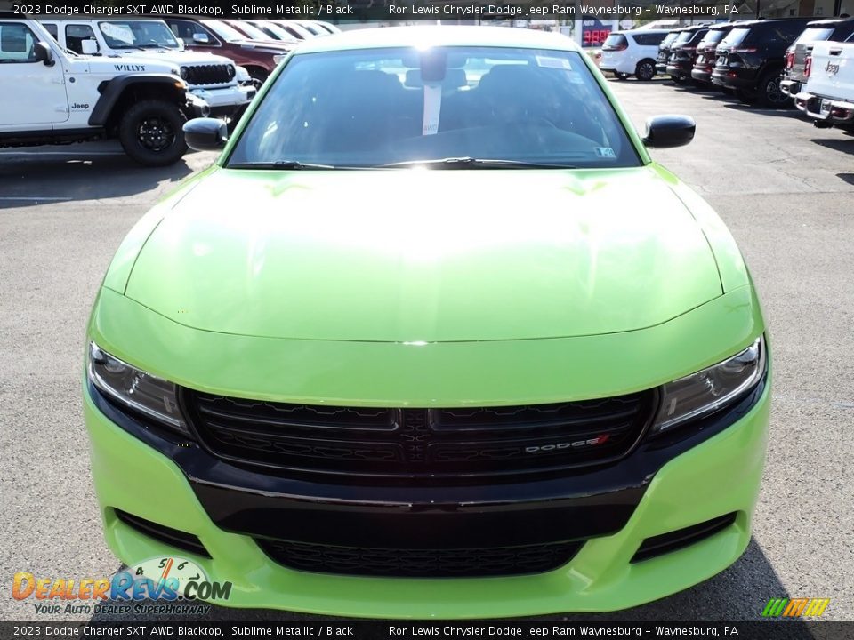 2023 Dodge Charger SXT AWD Blacktop Sublime Metallic / Black Photo #9