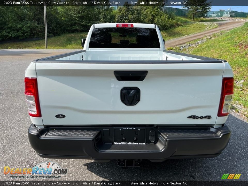 2023 Ram 3500 Tradesman Crew Cab 4x4 Bright White / Diesel Gray/Black Photo #7