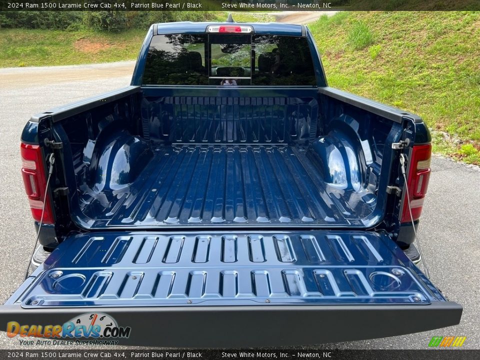 2024 Ram 1500 Laramie Crew Cab 4x4 Patriot Blue Pearl / Black Photo #8