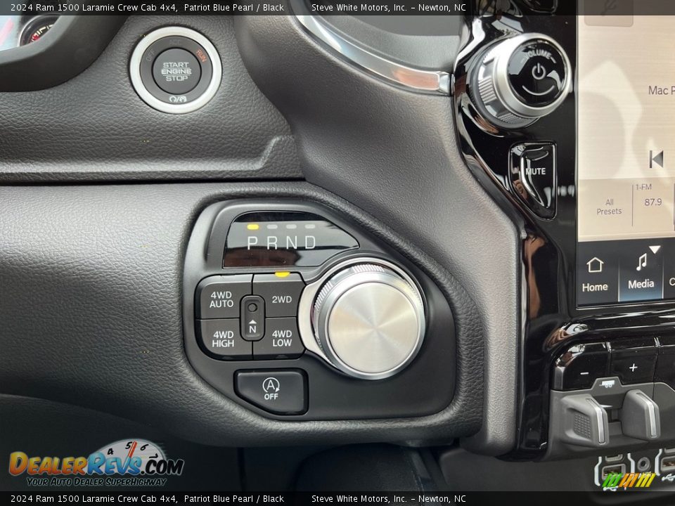 2024 Ram 1500 Laramie Crew Cab 4x4 Shifter Photo #23