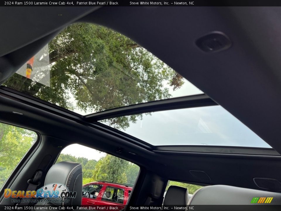 Sunroof of 2024 Ram 1500 Laramie Crew Cab 4x4 Photo #33