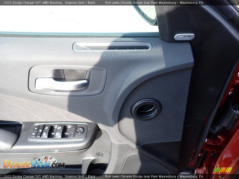 2023 Dodge Charger SXT AWD Blacktop Sinamon Stick / Black Photo #14