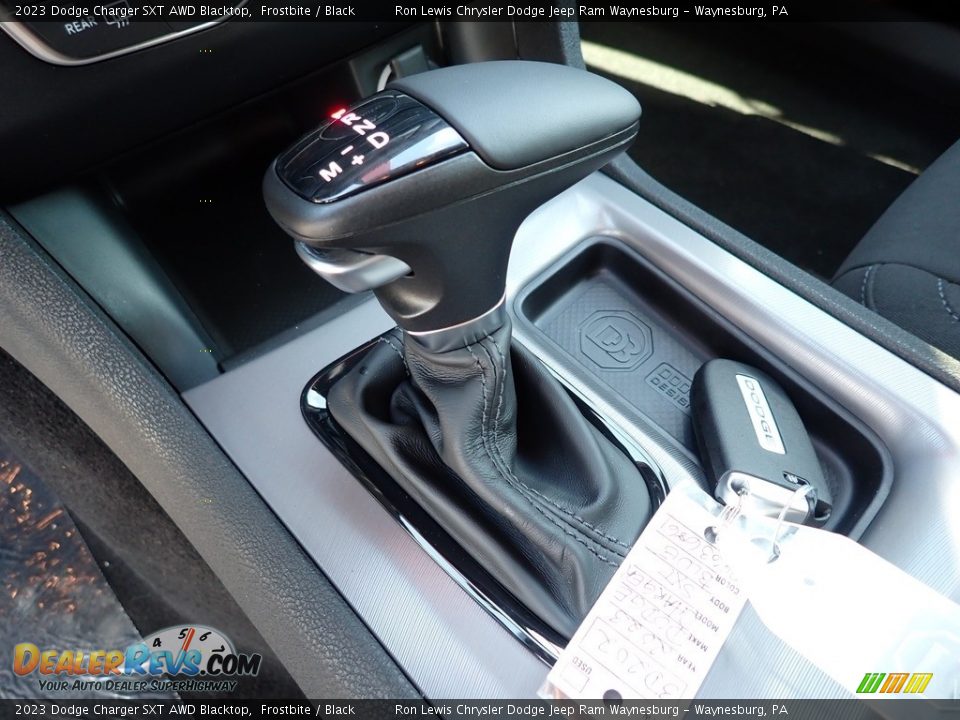 2023 Dodge Charger SXT AWD Blacktop Frostbite / Black Photo #18