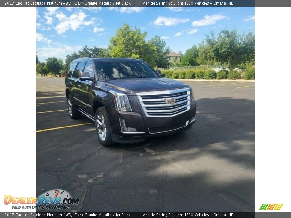 2017 Cadillac Escalade Platinum 4WD Dark Granite Metallic / Jet Black Photo #2