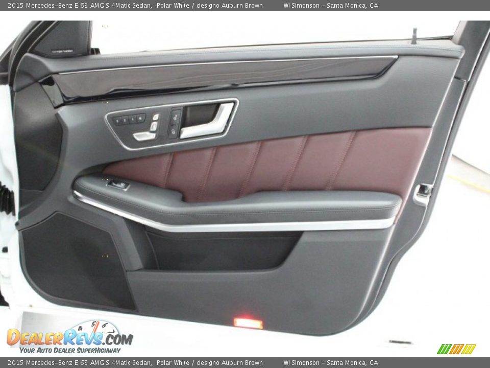 Door Panel of 2015 Mercedes-Benz E 63 AMG S 4Matic Sedan Photo #30