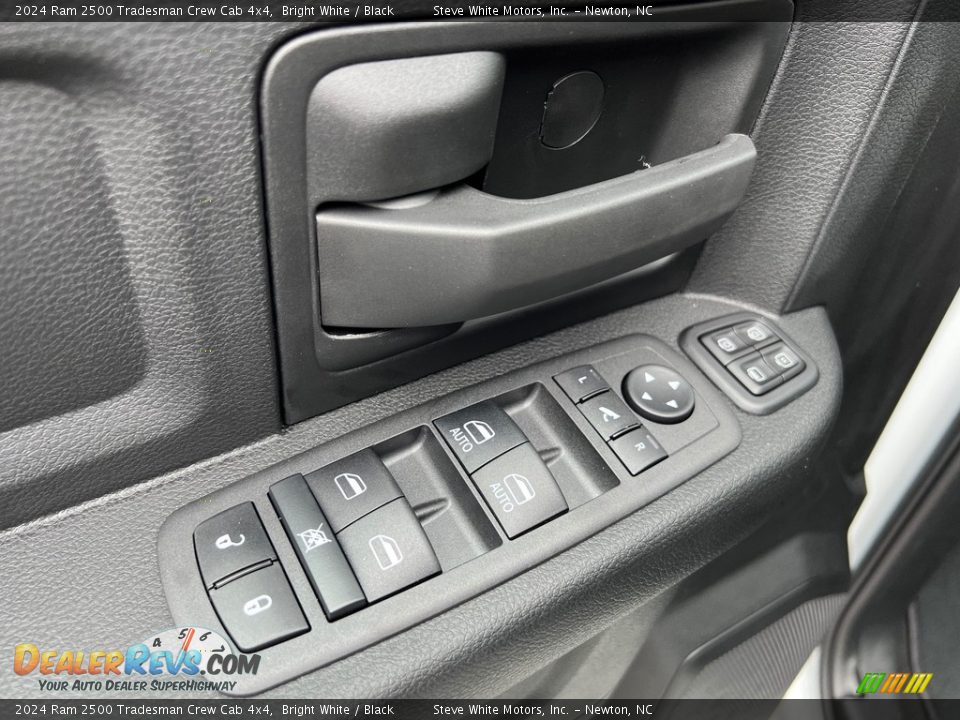 2024 Ram 2500 Tradesman Crew Cab 4x4 Bright White / Black Photo #13