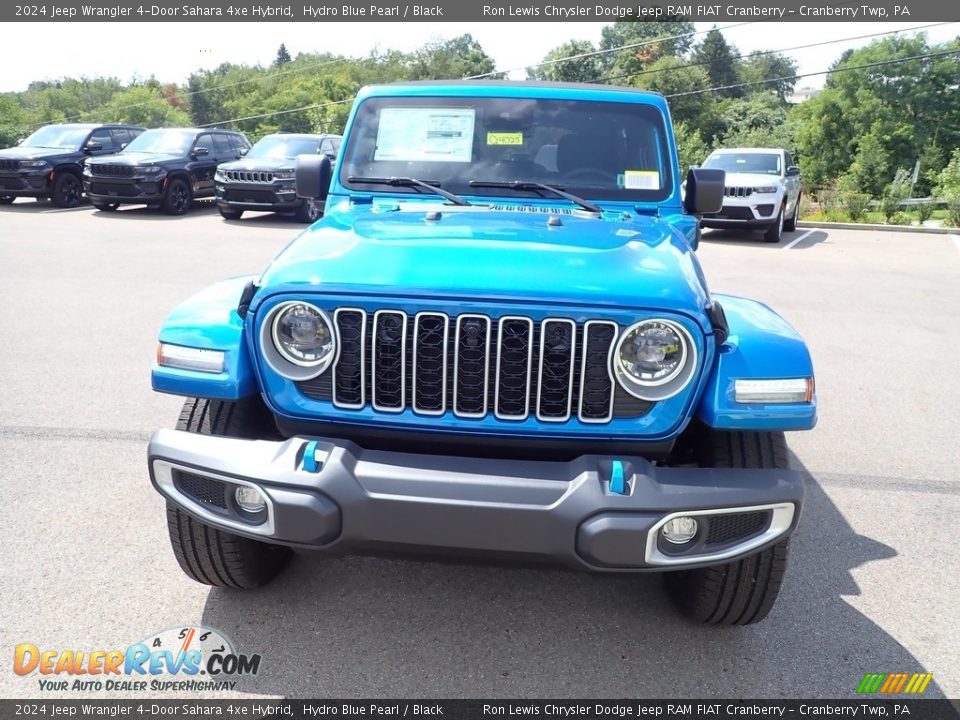 2024 Jeep Wrangler 4-Door Sahara 4xe Hybrid Hydro Blue Pearl / Black Photo #8