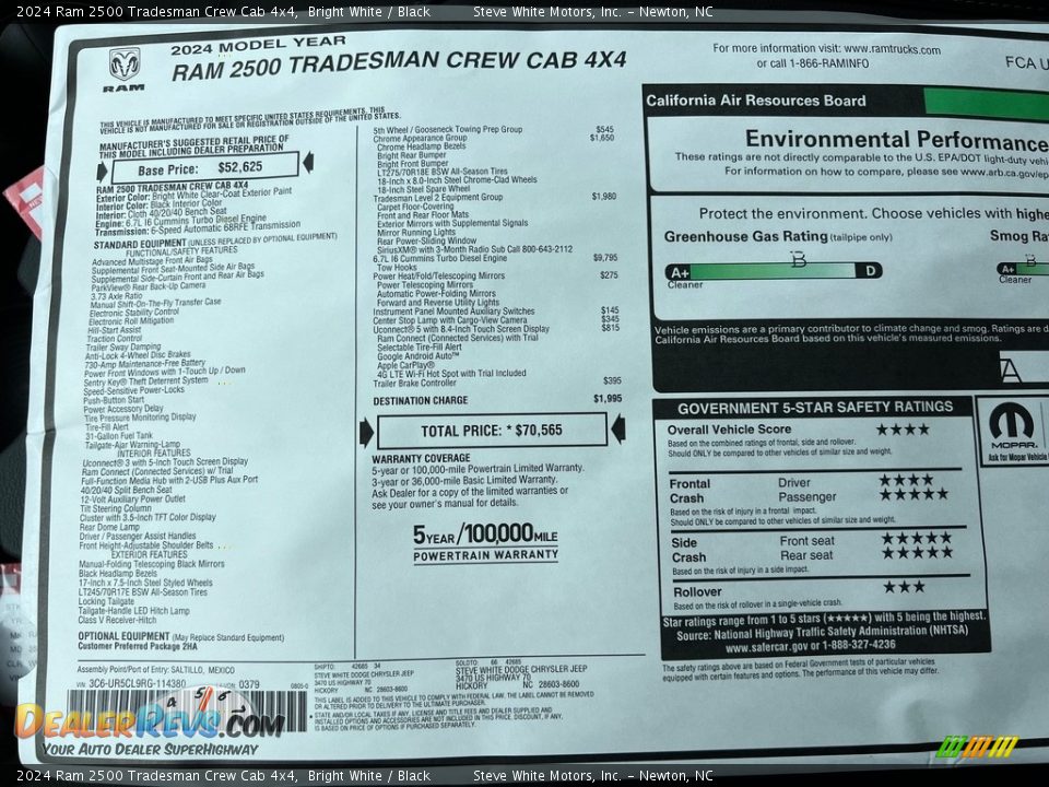 2024 Ram 2500 Tradesman Crew Cab 4x4 Bright White / Black Photo #26