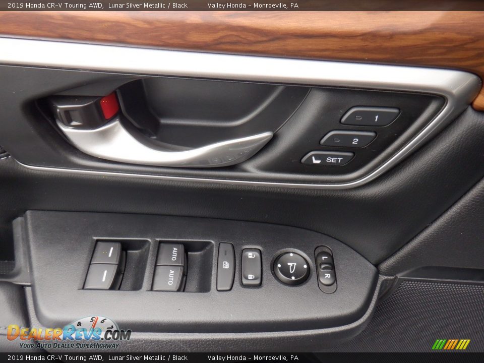 Controls of 2019 Honda CR-V Touring AWD Photo #13