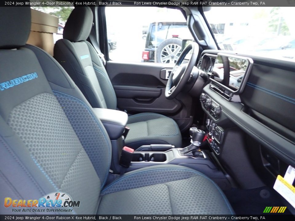 2024 Jeep Wrangler 4-Door Rubicon X 4xe Hybrid Black / Black Photo #10