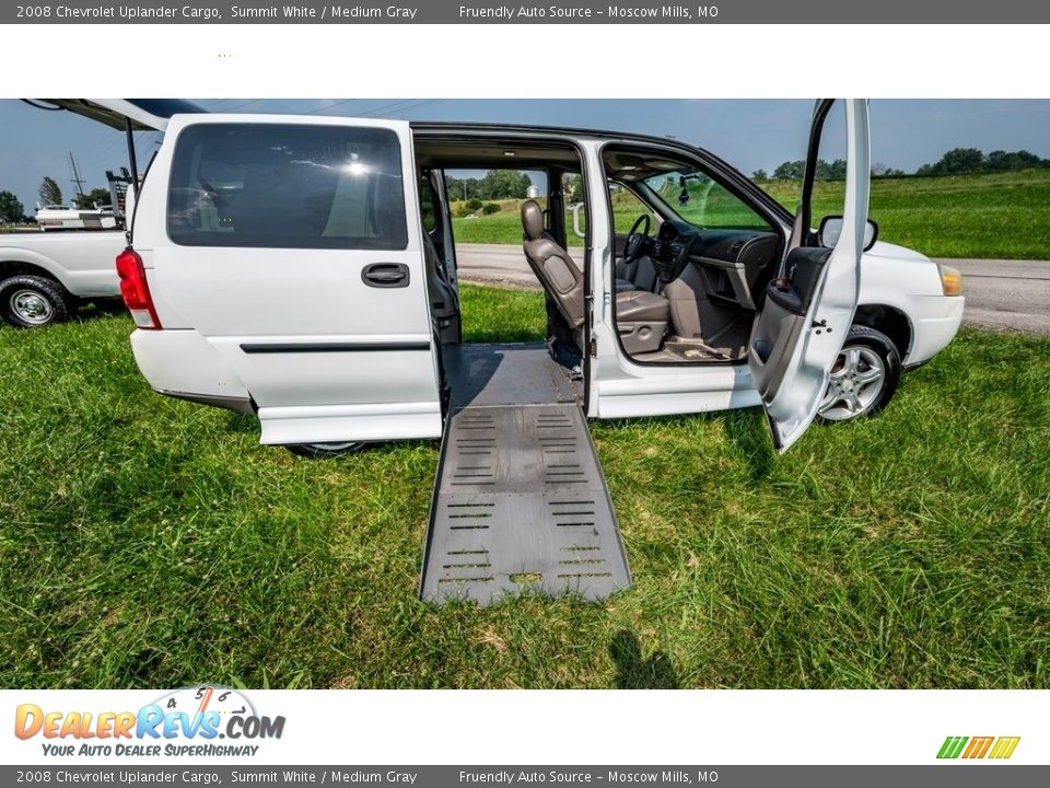 2008 Chevrolet Uplander Cargo Summit White / Medium Gray Photo #23