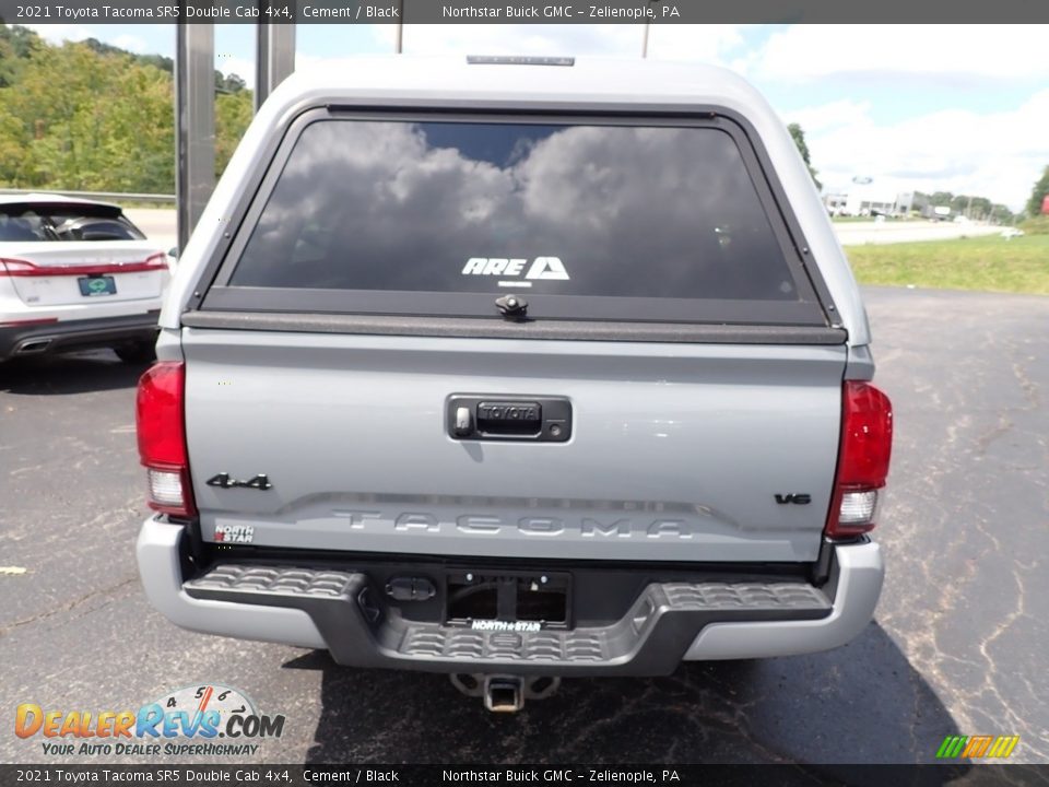 2021 Toyota Tacoma SR5 Double Cab 4x4 Cement / Black Photo #5