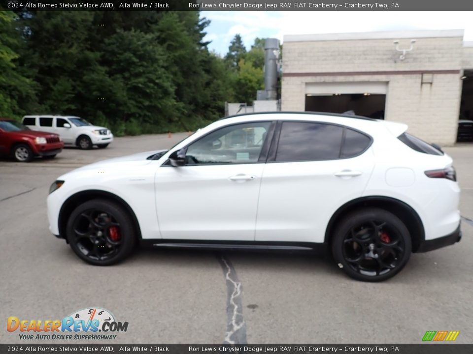 2024 Alfa Romeo Stelvio Veloce AWD Alfa White / Black Photo #2