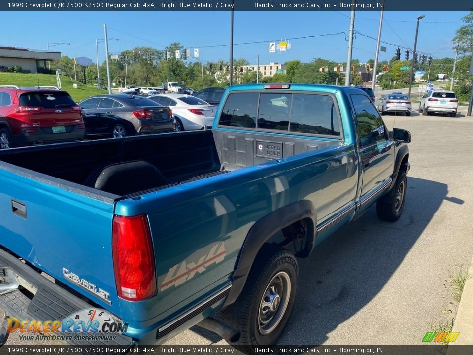 1998 Chevrolet C/K 2500 K2500 Regular Cab 4x4 Bright Blue Metallic / Gray Photo #3