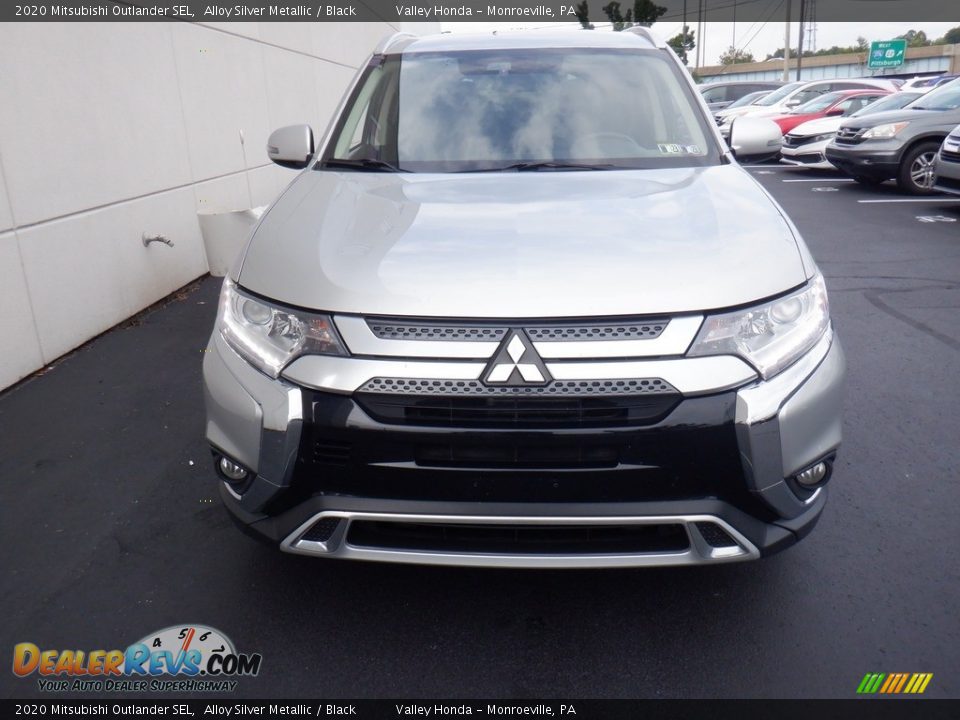 2020 Mitsubishi Outlander SEL Alloy Silver Metallic / Black Photo #2