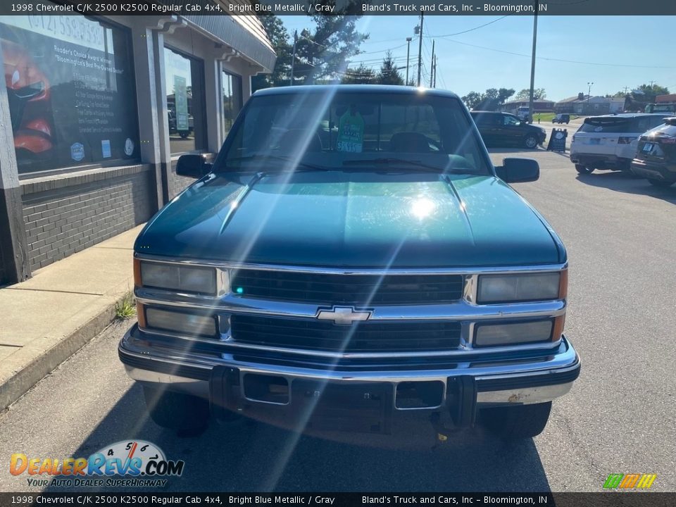 1998 Chevrolet C/K 2500 K2500 Regular Cab 4x4 Bright Blue Metallic / Gray Photo #8