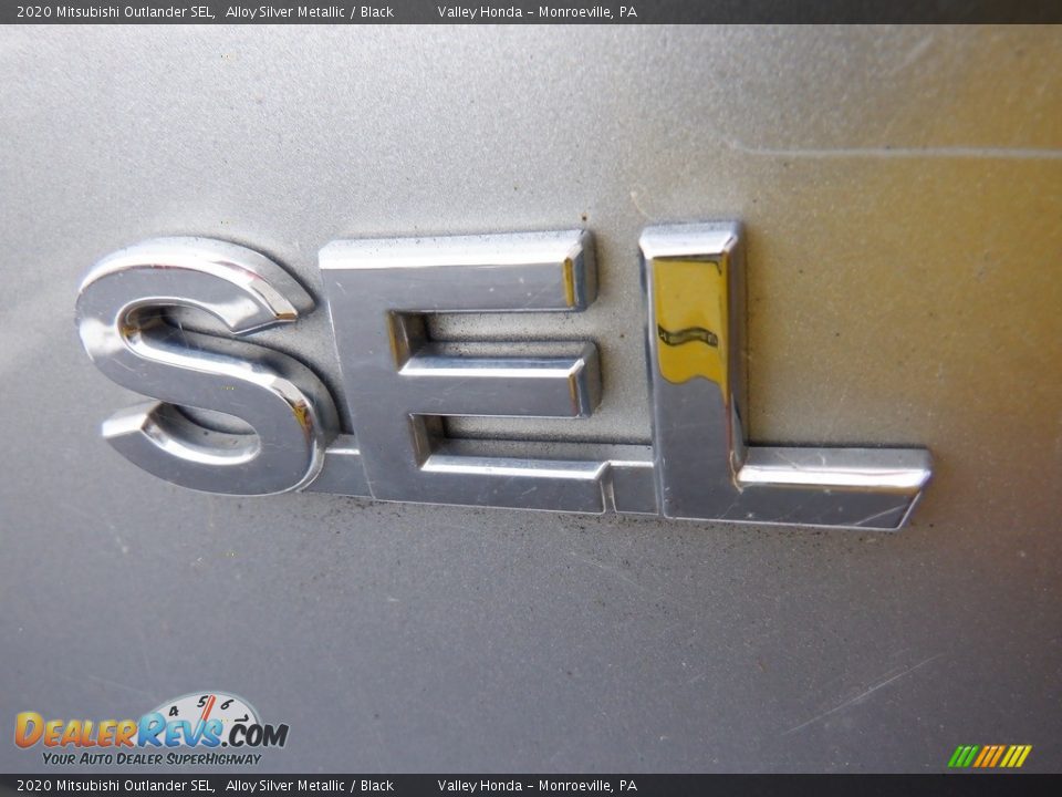 2020 Mitsubishi Outlander SEL Logo Photo #6