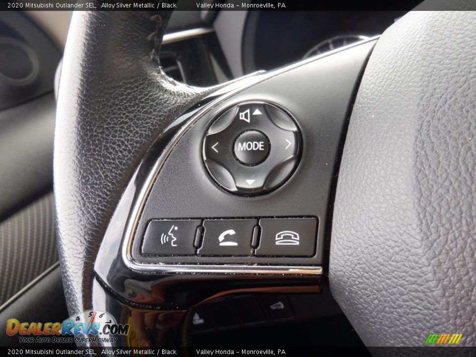 2020 Mitsubishi Outlander SEL Steering Wheel Photo #19