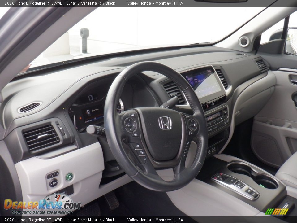 Dashboard of 2020 Honda Ridgeline RTL AWD Photo #13