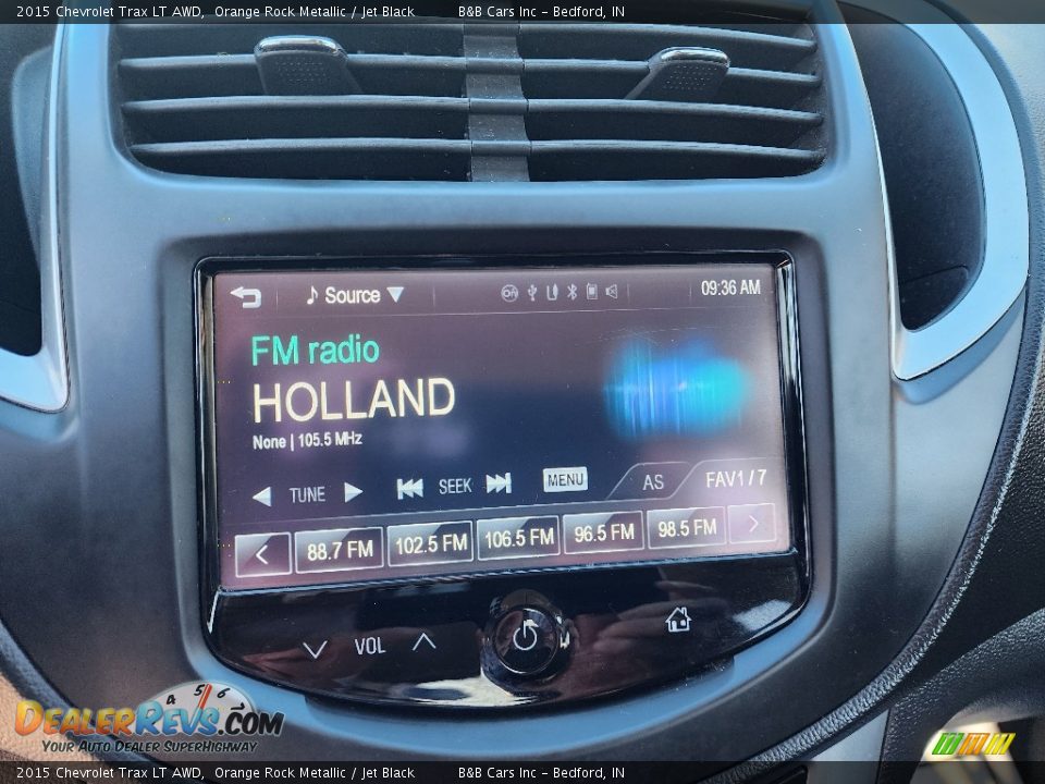 Controls of 2015 Chevrolet Trax LT AWD Photo #12