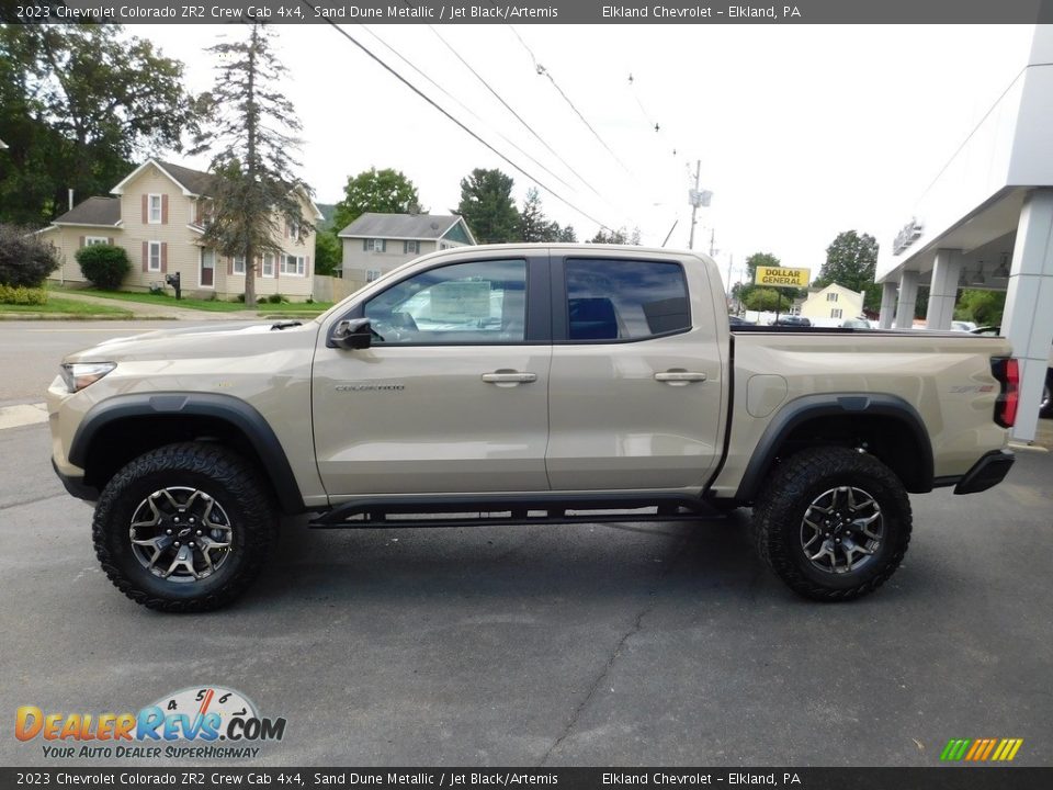 Sand Dune Metallic 2023 Chevrolet Colorado ZR2 Crew Cab 4x4 Photo #13