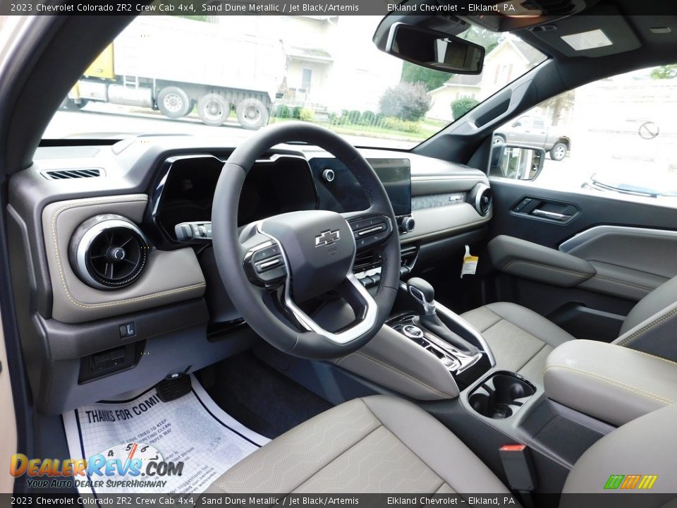 Front Seat of 2023 Chevrolet Colorado ZR2 Crew Cab 4x4 Photo #24