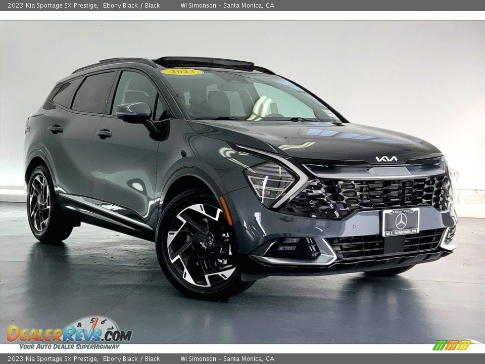 Front 3/4 View of 2023 Kia Sportage SX Prestige Photo #34