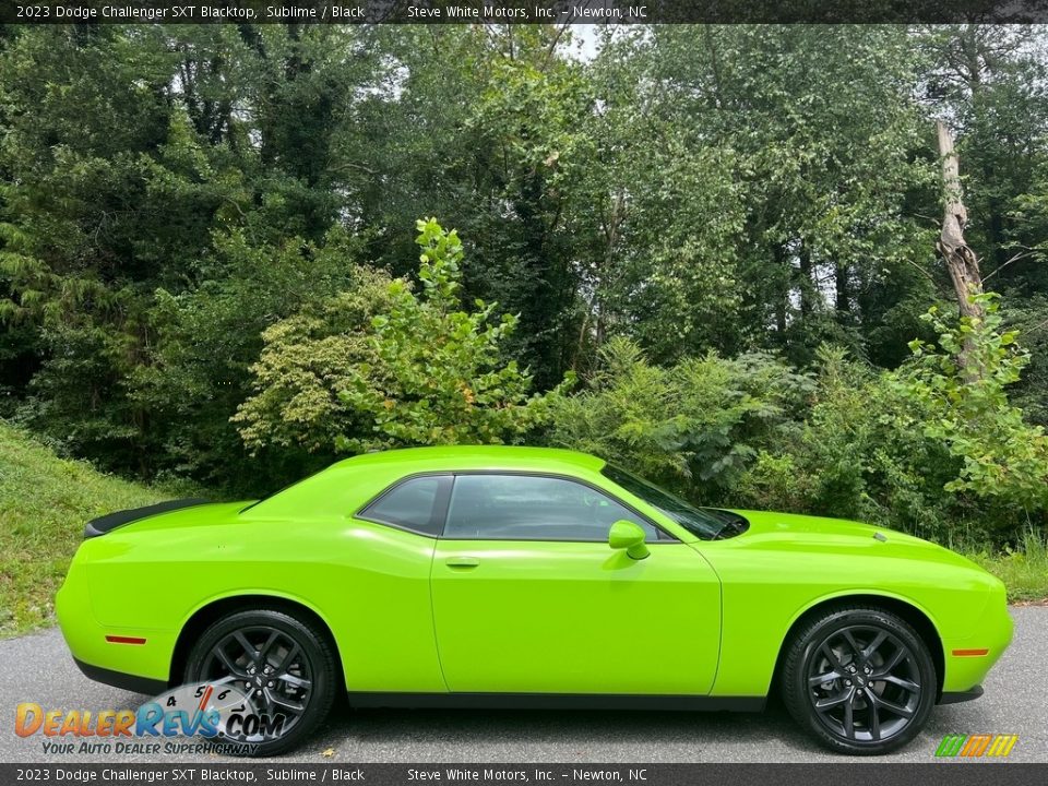 Sublime 2023 Dodge Challenger SXT Blacktop Photo #5