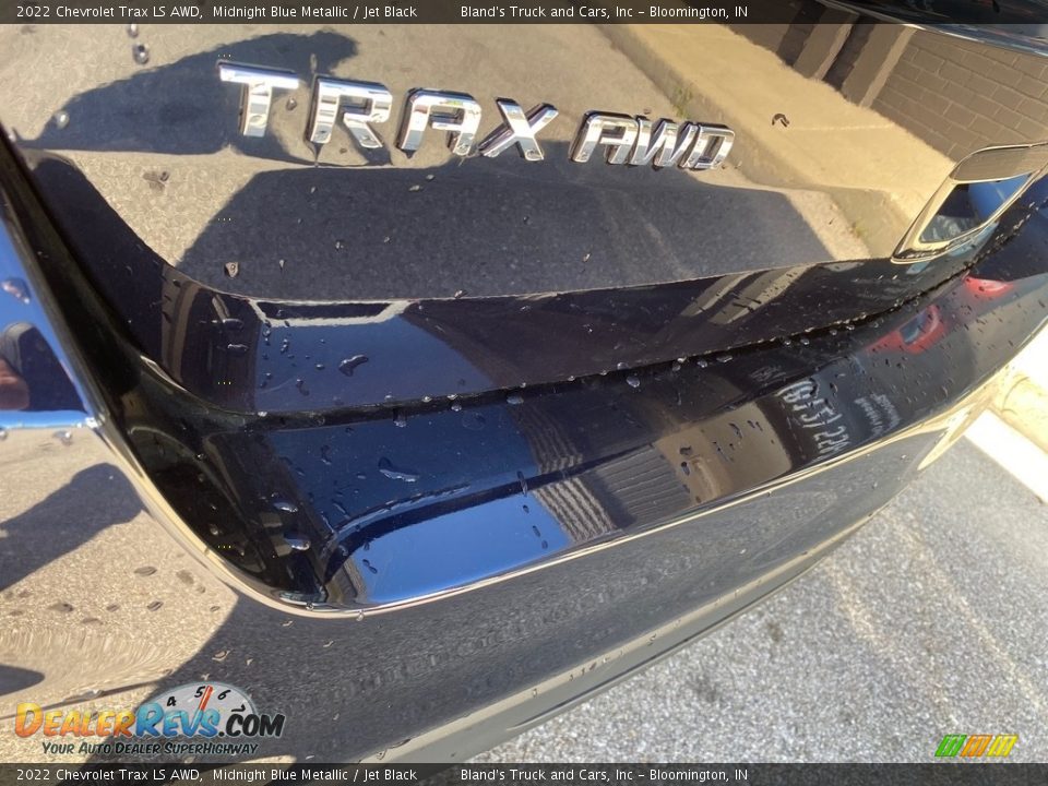 2022 Chevrolet Trax LS AWD Midnight Blue Metallic / Jet Black Photo #4