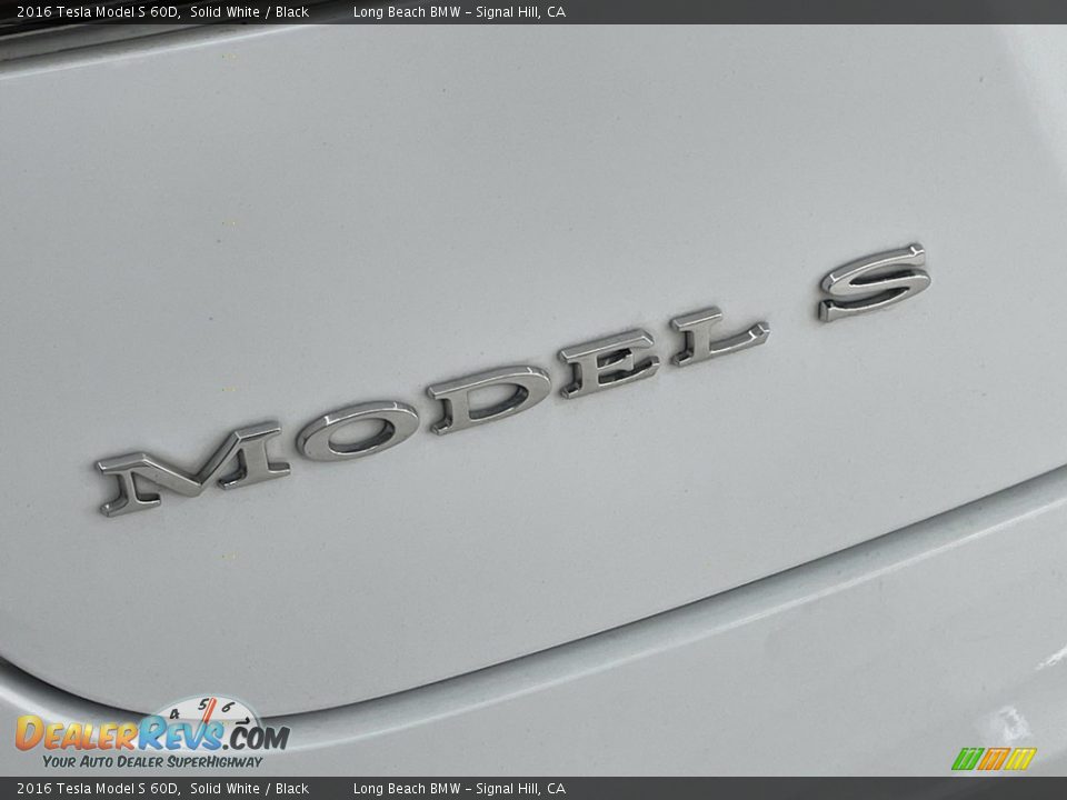 2016 Tesla Model S 60D Logo Photo #10