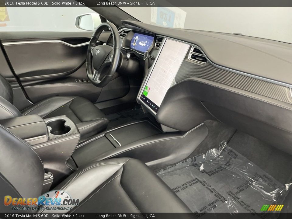 Dashboard of 2016 Tesla Model S 60D Photo #29