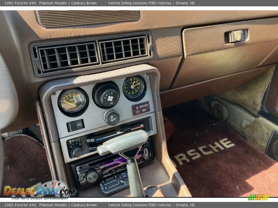 Controls of 1983 Porsche 944  Photo #7