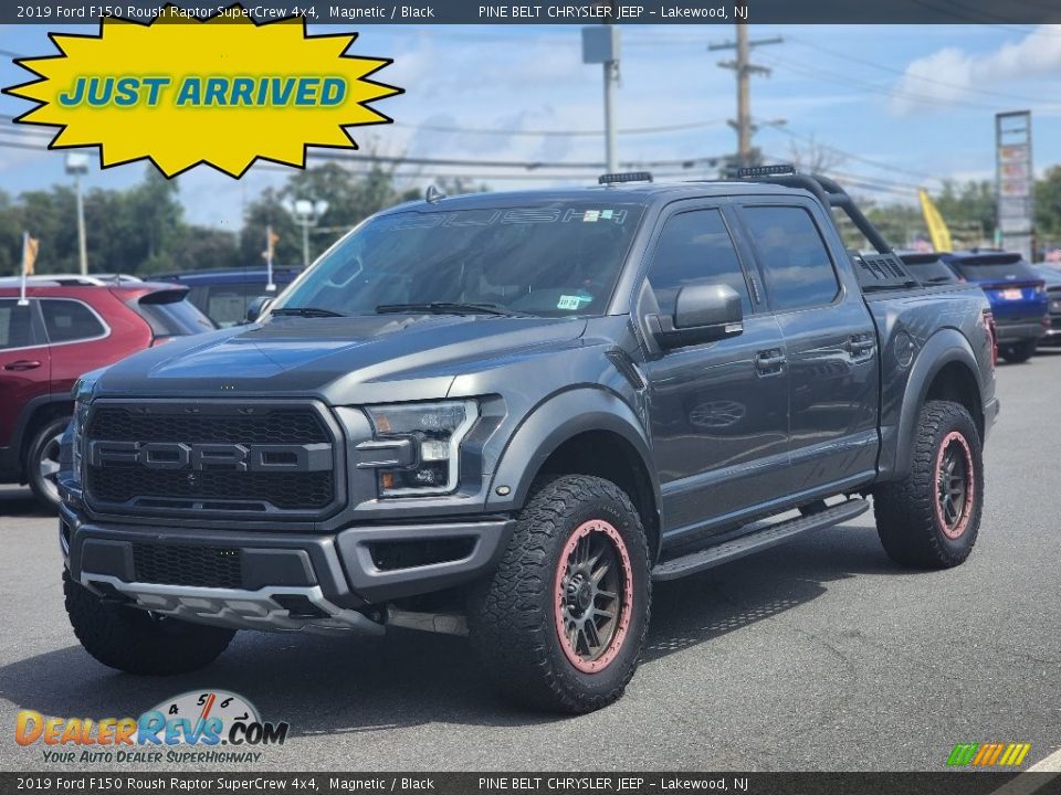 Front 3/4 View of 2019 Ford F150 Roush Raptor SuperCrew 4x4 Photo #8