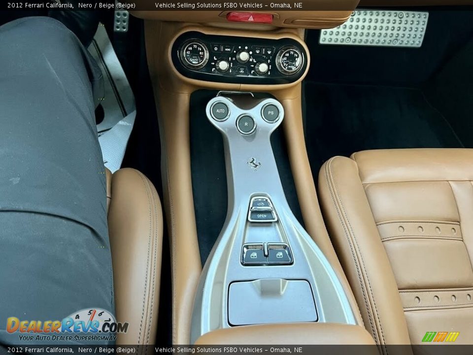 Controls of 2012 Ferrari California  Photo #7