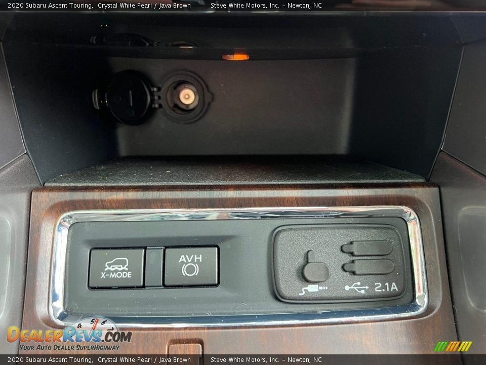 Controls of 2020 Subaru Ascent Touring Photo #29